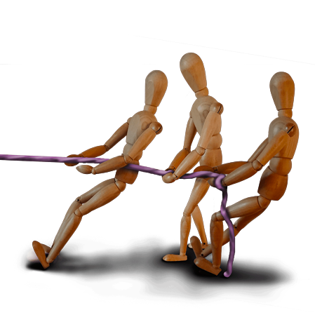 Drei Personen die an einem Strick ziehen