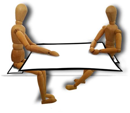 Zwei Personen am Tisch